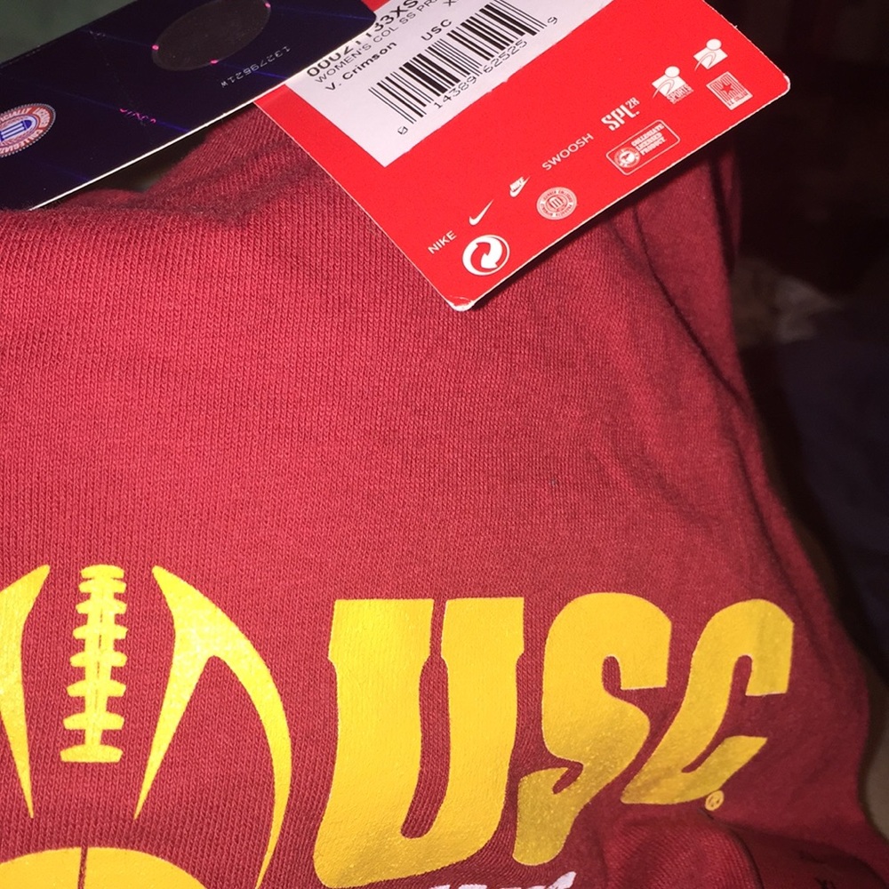 Nike BNWT, USC TROJANS Shirt XL